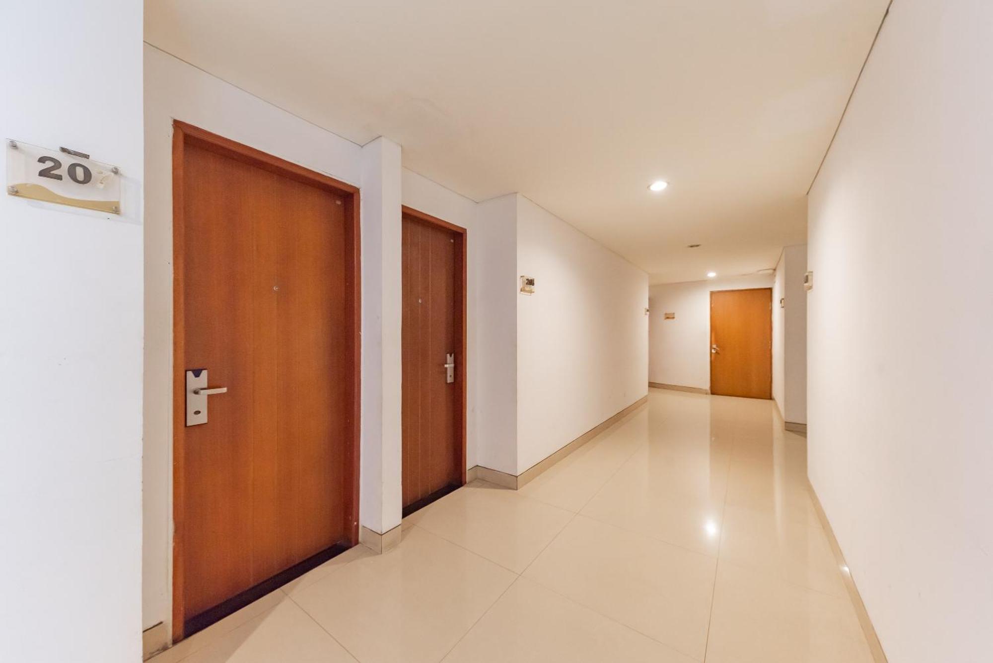 Reddoorz Premium Near Paris Mall Hotel