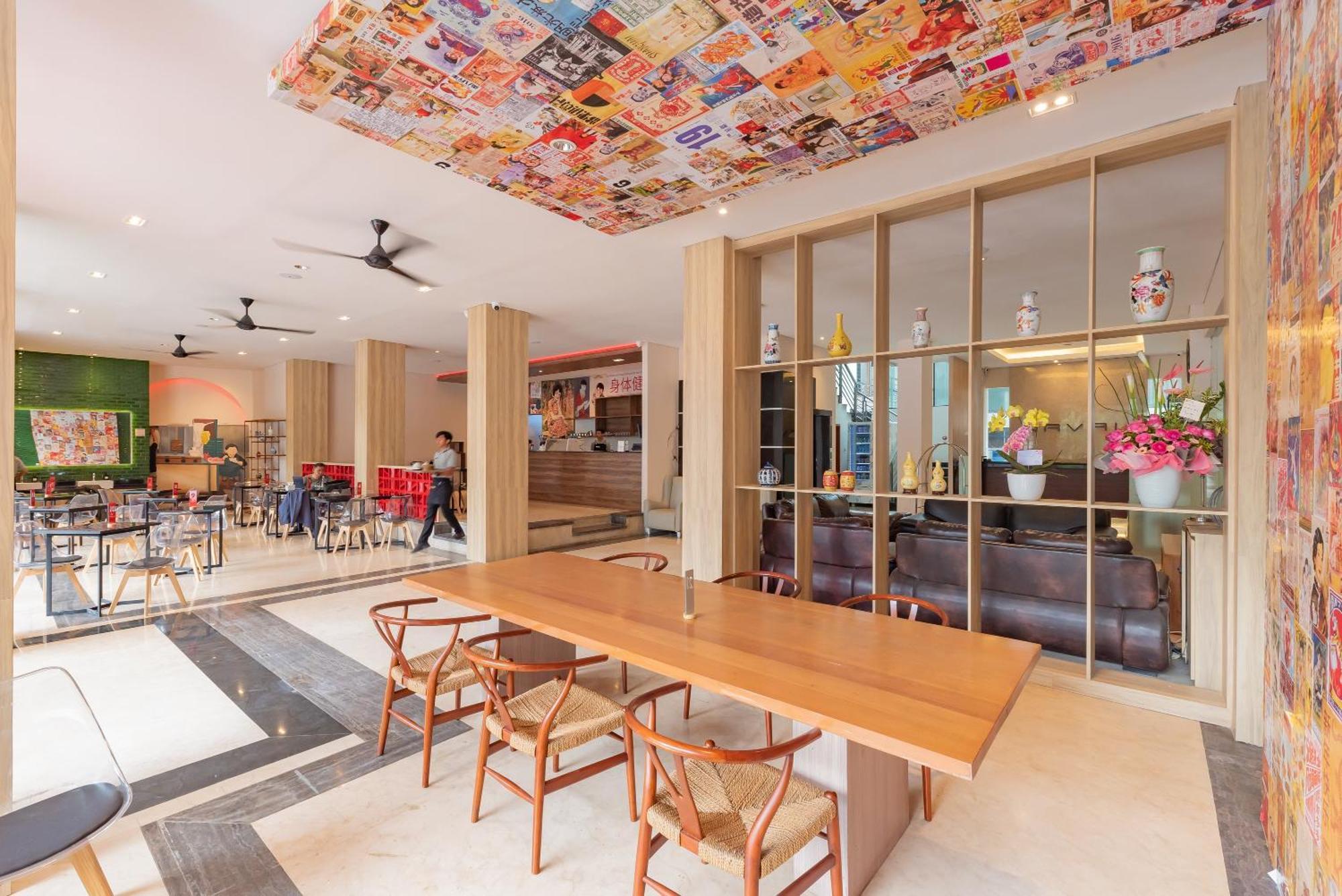 Hotel Reddoorz Premium Near Paris Mall 3*