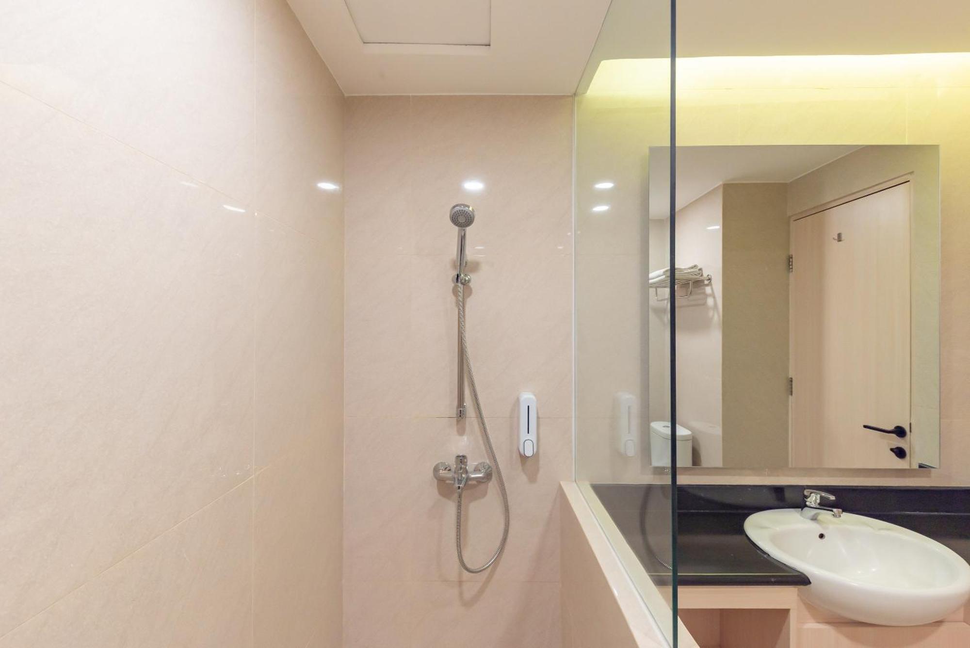 Hotel Reddoorz Premium Near Paris Mall Bandung